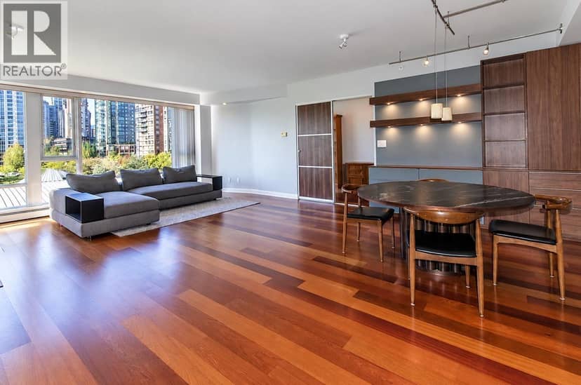 702 1383 MARINASIDE CRESCENT, Vancouver, photo 5
