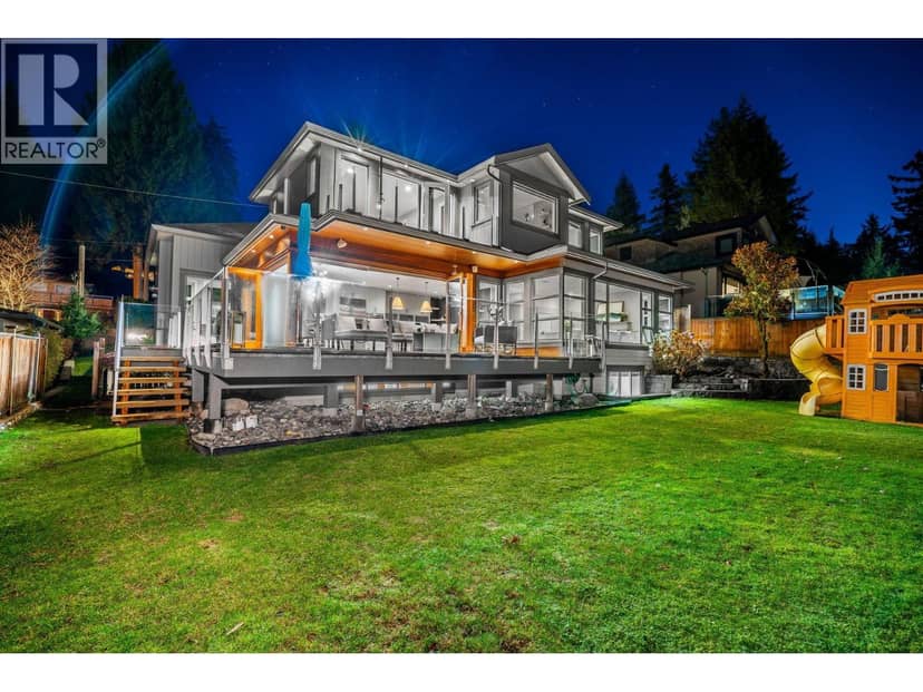 649 SYLVAN AVENUE, Vancouver, photo 2