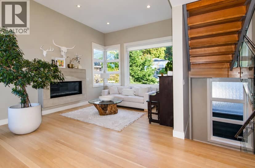 649 SYLVAN AVENUE, Vancouver, photo 5