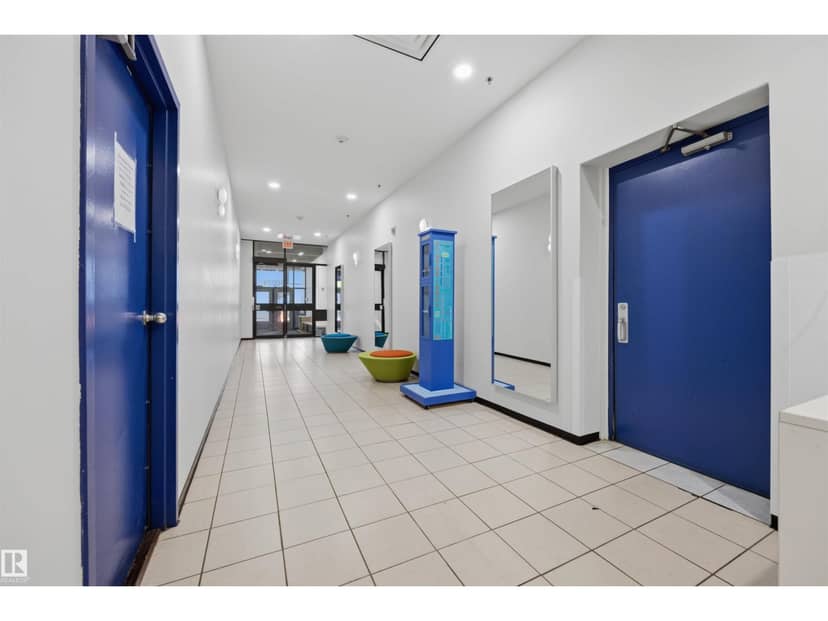 #706 10024 Jasper Av NW, Edmonton, photo 2