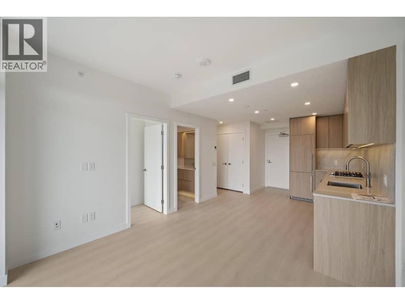 2XXX 626 CLAREMONT STREET, Coquitlam, photo 6