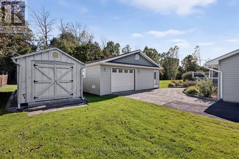4709 Corbett Street — photo 33 of 39