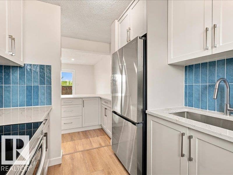18325 66 AV NW — photo 13 of 40