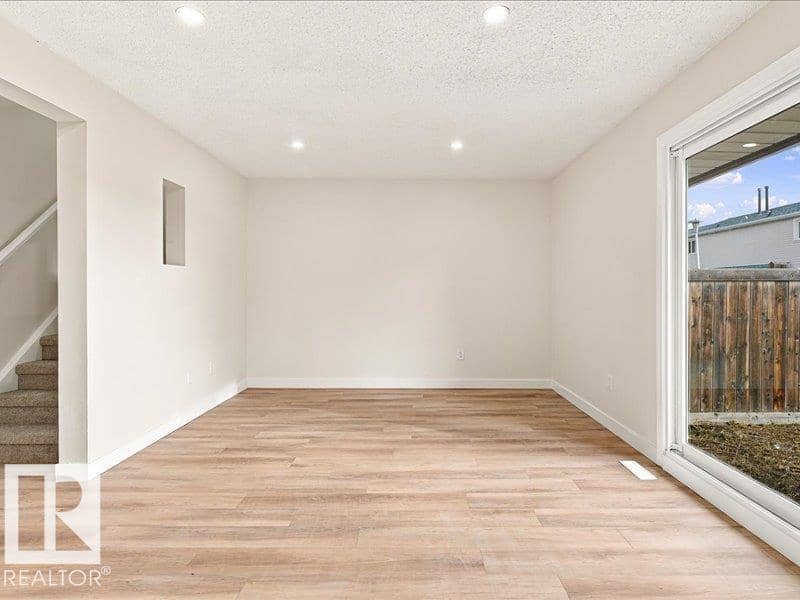18325 66 AV NW, Edmonton, photo 3