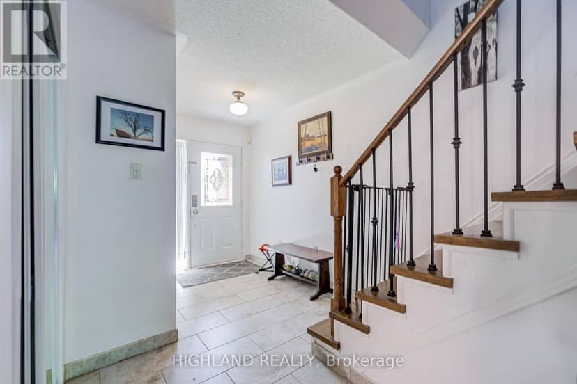 449 Fothergill Boulevard — photo 12 of 40