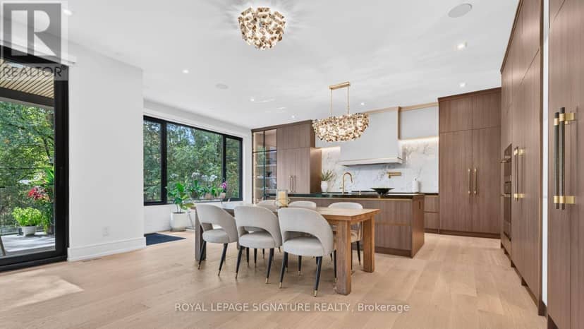 257 Lawrence Avenue E — photo 14 of 40