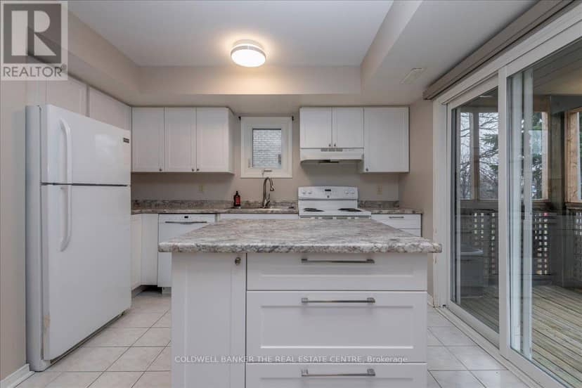 9 - 119 D'Ambrosio Drive, Barrie, photo 4