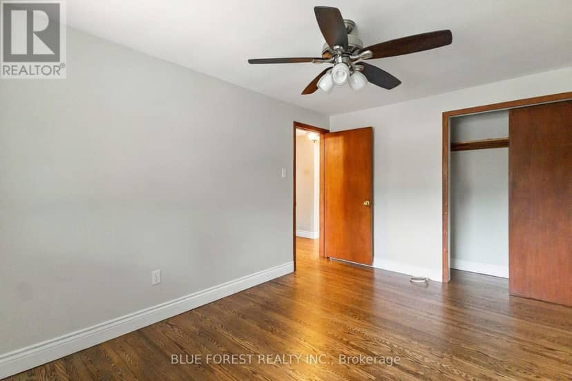 1260 Victoria Drive — photo 15 of 39