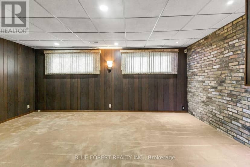 1260 Victoria Drive — photo 24 of 39