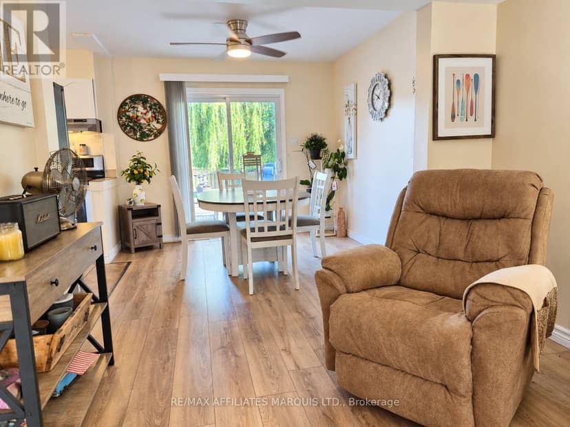 194 Elsie Avenue — photo 7 of 40