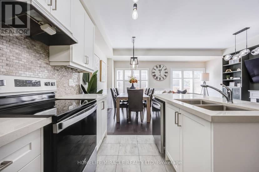 65 Lorne Thomas Place — photo 23 of 40