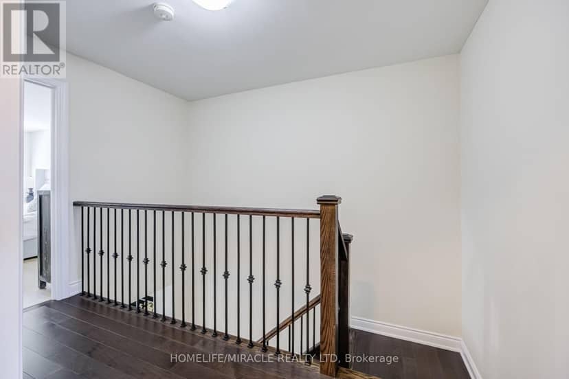 65 Lorne Thomas Place — photo 28 of 40