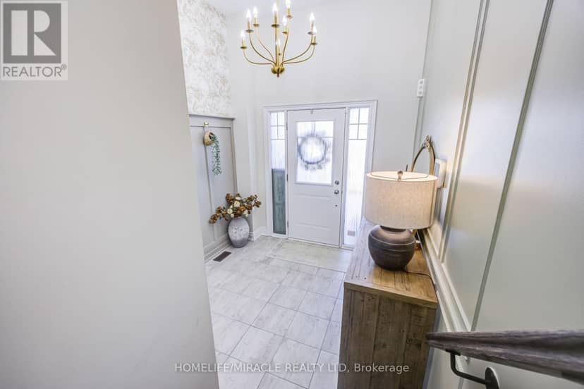 65 Lorne Thomas Place — photo 8 of 40