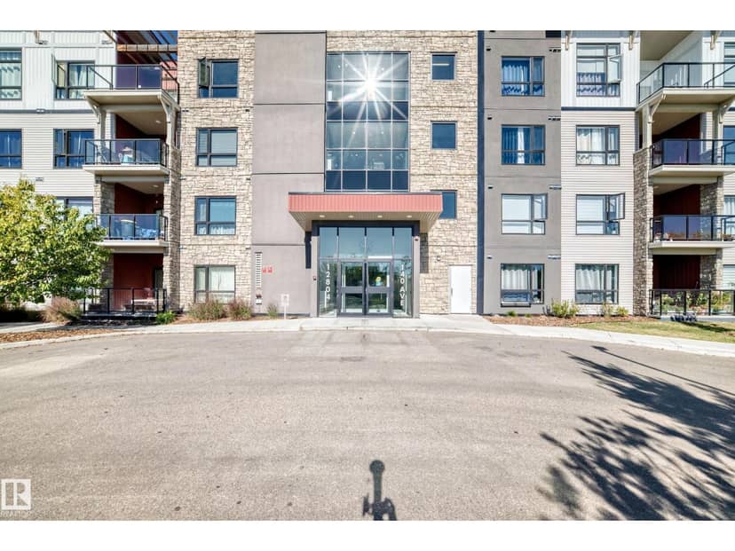 #404 12804 140 AV NW, Edmonton, photo 2
