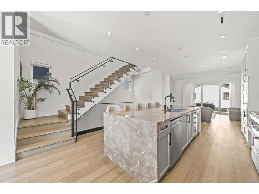 4347 GEORGIA STREET, Burnaby