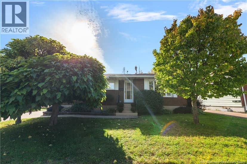 62 Ayer Avenue — photo 36 of 40