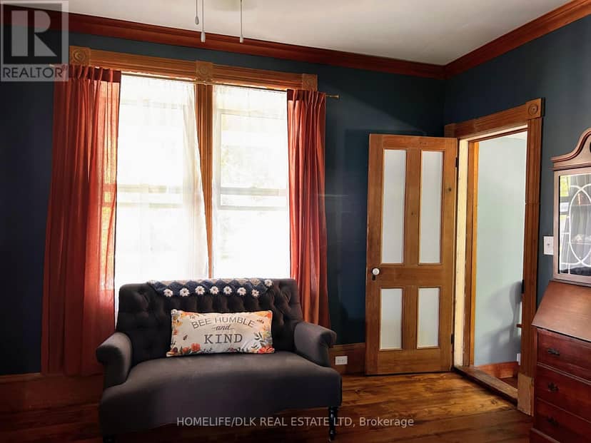 213 Joseph Street — photo 13 of 34