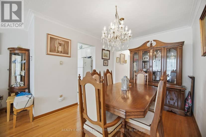 43 Elana Drive — photo 10 of 40