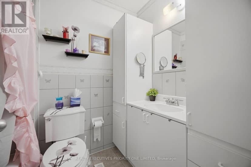 43 Elana Drive — photo 25 of 40