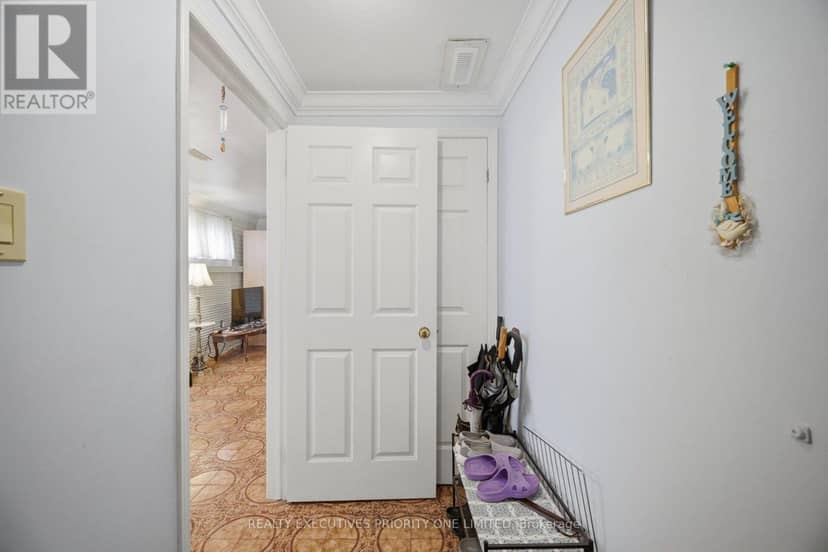 43 Elana Drive — photo 27 of 40