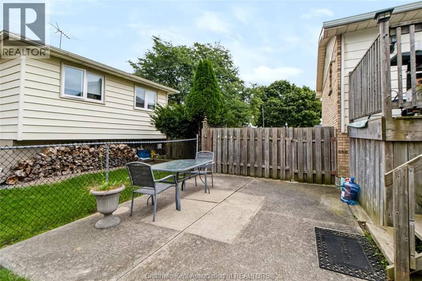 80 Baxter STREET — photo 19 of 25