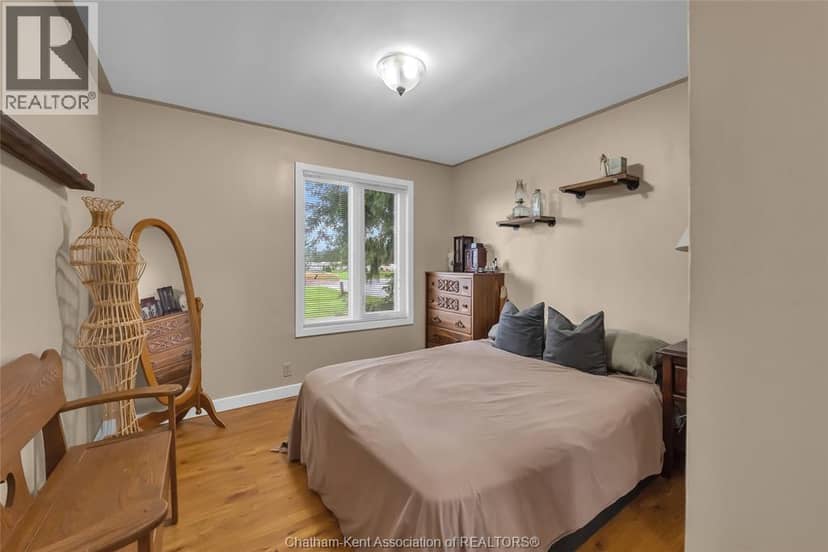 22644 Merlin ROAD — photo 21 of 40
