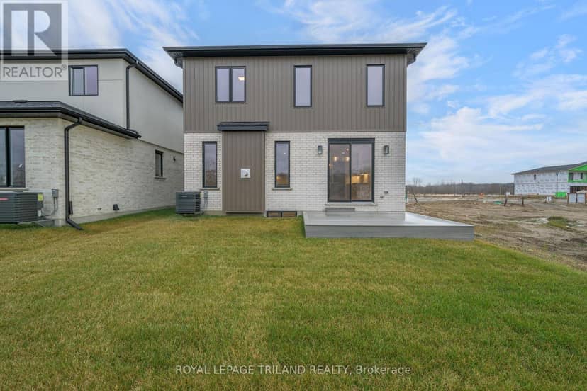 4211 Liberty Crossing — photo 3 of 40