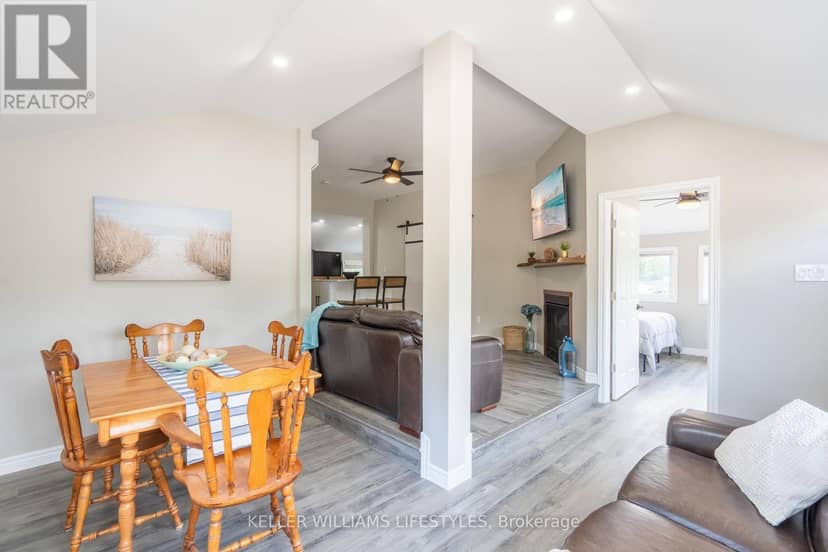 6371 Cottage Way Lane — photo 14 of 40