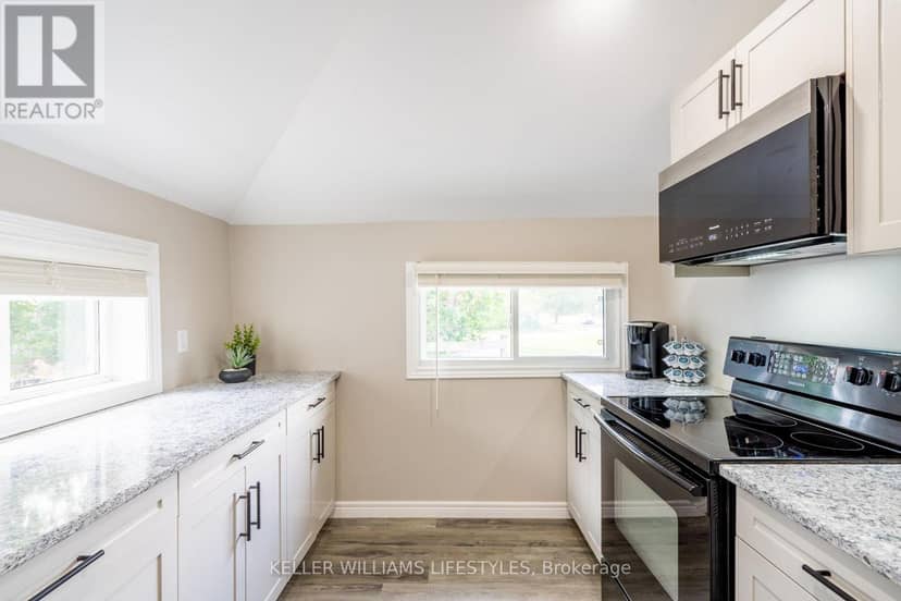 6371 Cottage Way Lane — photo 16 of 40