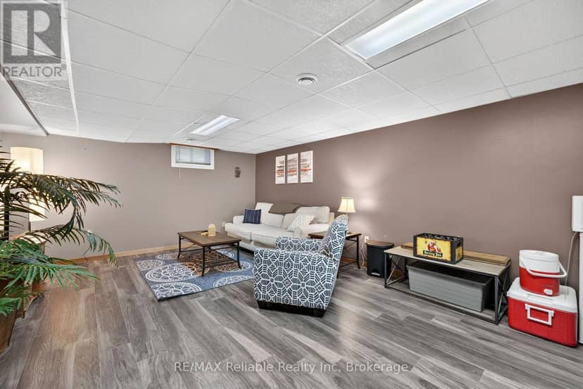38823 Vienna Street — photo 25 of 40