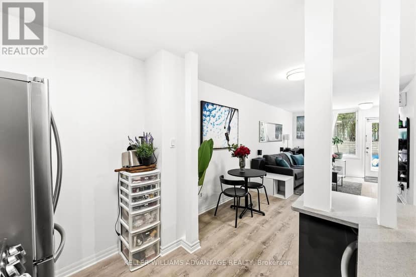 409 - 29 Canniff Street — photo 12 of 15
