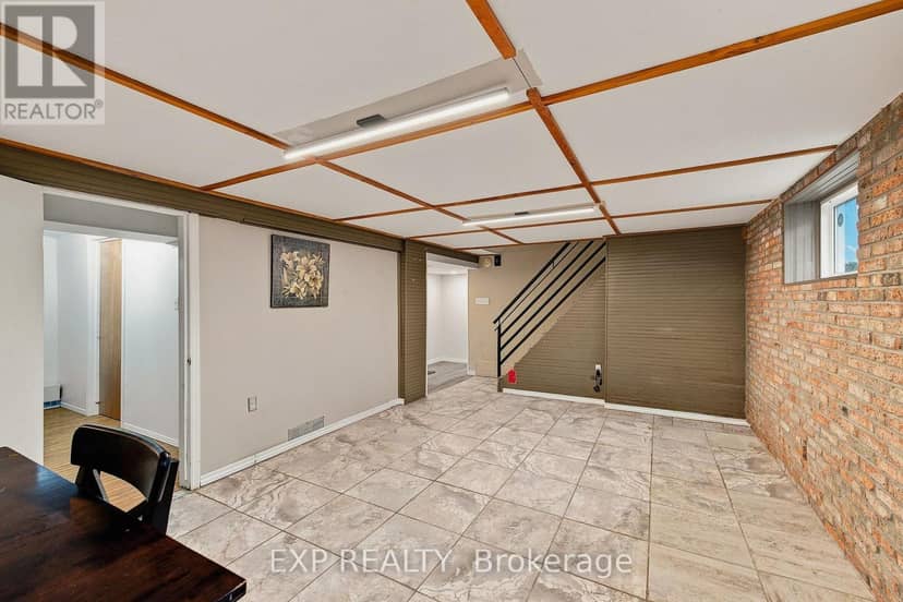 56 Ashbury Avenue — photo 19 of 29