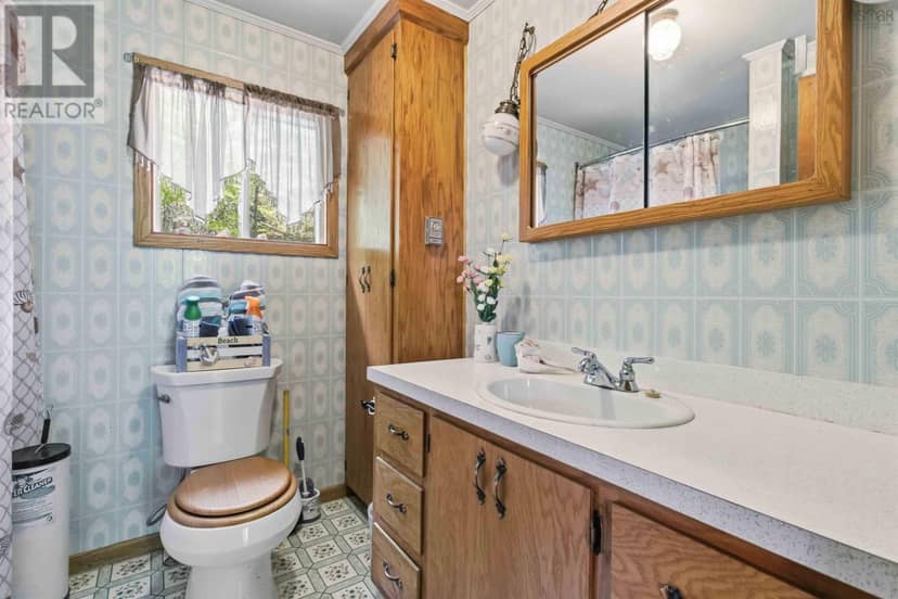 288 MEAUGHER Road — photo 20 of 35