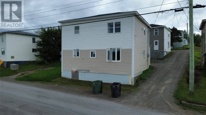 28 Water Street W, St. Lawrence
