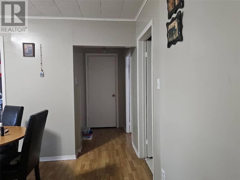28 Water Street W — photo 17 of 23