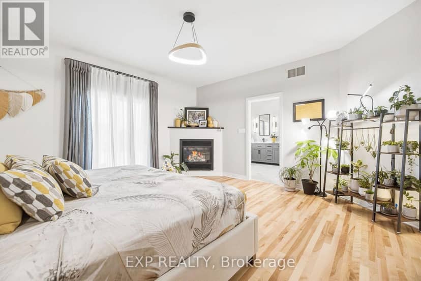 140 Windmill Crescent — photo 24 of 40