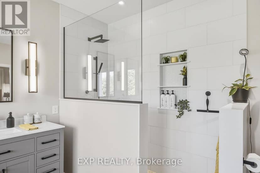 140 Windmill Crescent — photo 28 of 40