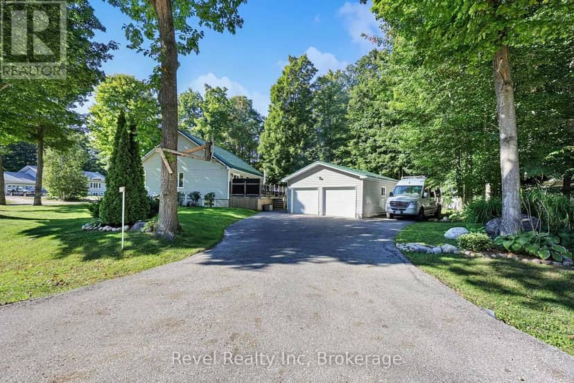 18 Rue Vanier Road, Tiny, photo 3