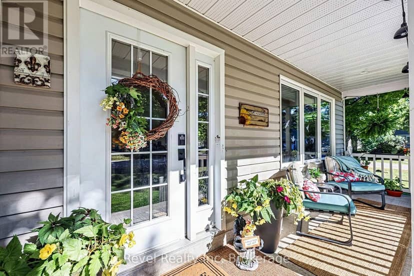 18 Rue Vanier Road, Tiny, photo 5