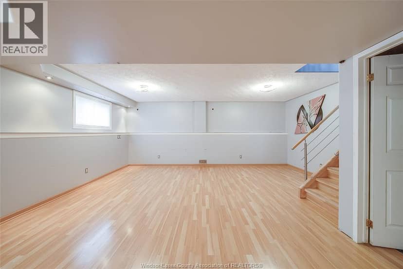 2163 Curry — photo 32 of 40