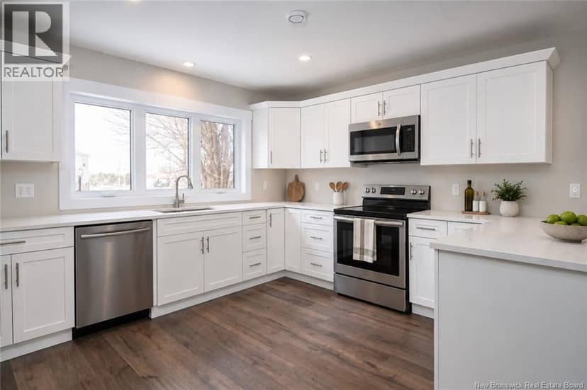 6 Rockingstone Drive — photo 4 of 23
