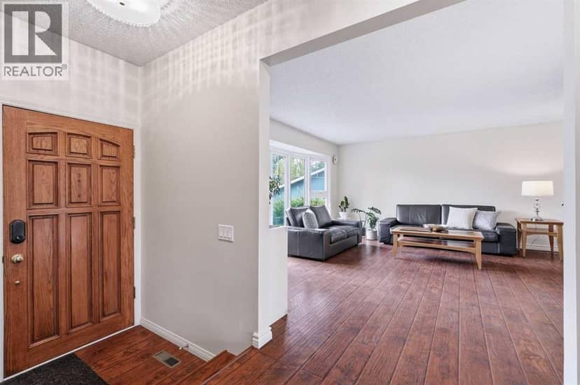 11 Edgemont Rise NW, Calgary, photo 5