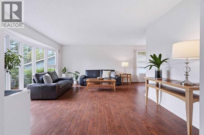 11 Edgemont Rise NW, Calgary, photo 7