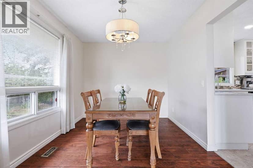 11 Edgemont Rise NW — photo 18 of 40