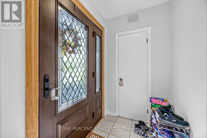 78 Melchior Drive, Toronto, photo 2