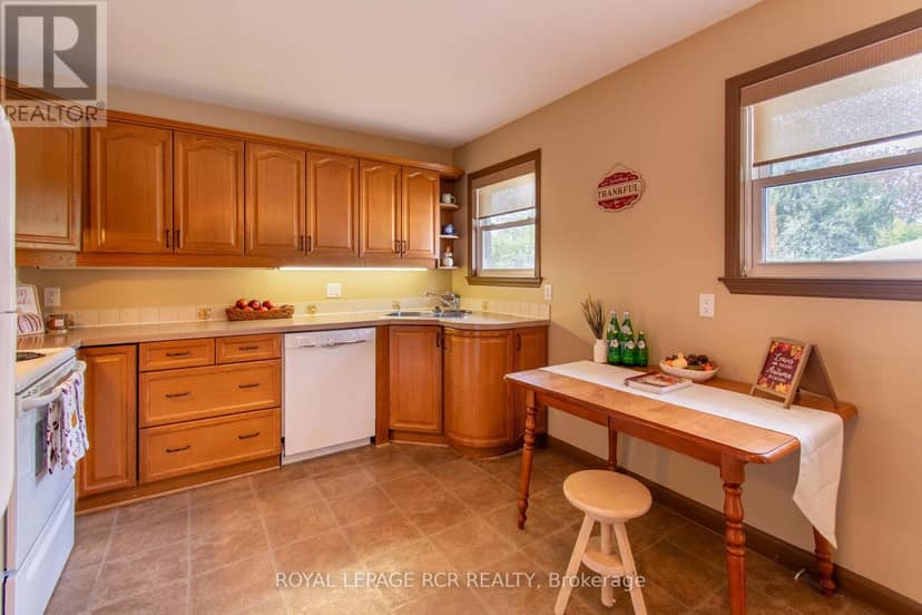 18 Oak Street — photo 18 of 37