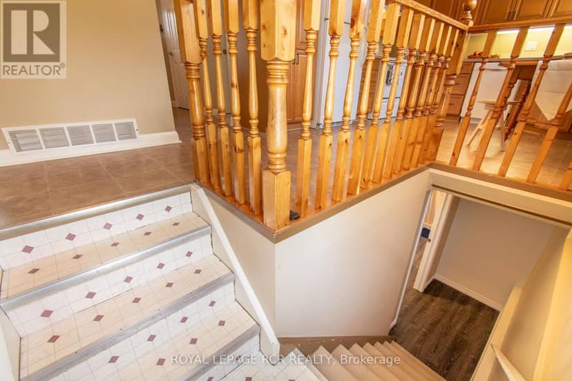 18 Oak Street — photo 20 of 37