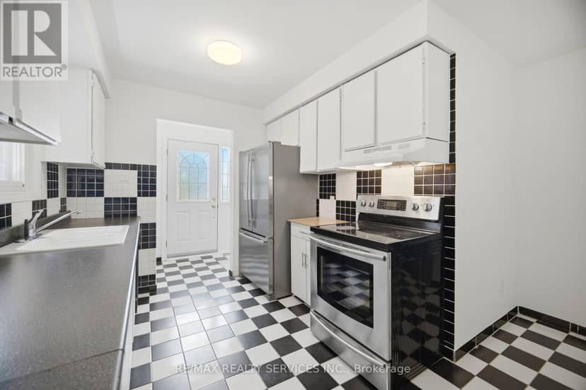 33 Hesp Drive, Caledon, photo 7