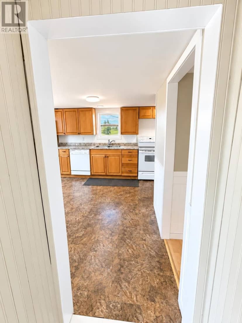 3702 North Carleton Road, RTE 10 — photo 7 of 27