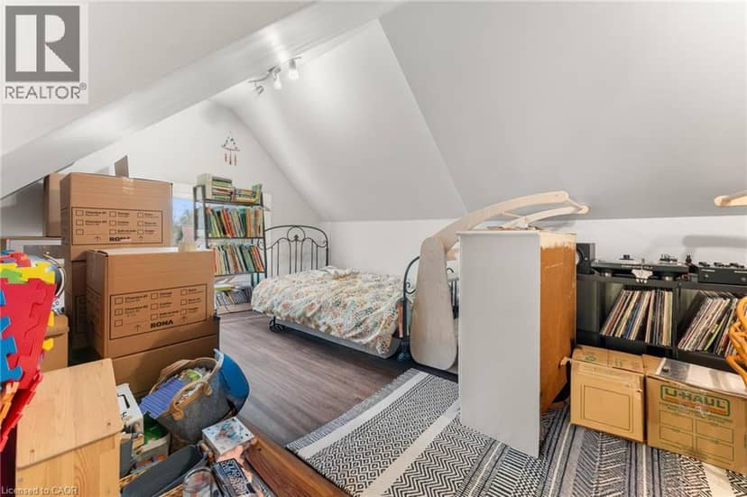 58 HOHNER Avenue — photo 17 of 39